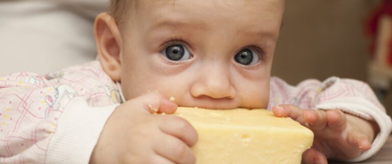 Masło dla niemowląt – od kiedy wprowadzać?